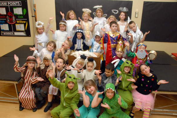 Children at William Stukeley Primary School in Spalding take a break from nativity rehearsals. (Credit: Spalding Today)