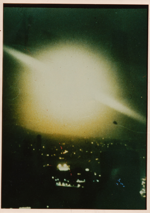Photograph of the phenomenon over the Canary Islands on June 22, 1976. (Credit: Spanish Air Force/Antonio Huneeus) 