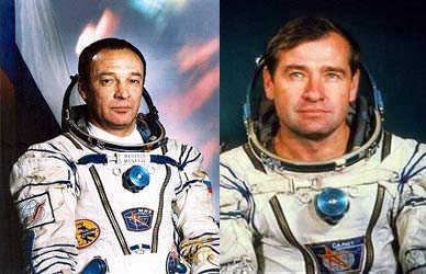 Cosmonauts Gennadiy Manakov and Gennadiy Strekalov.