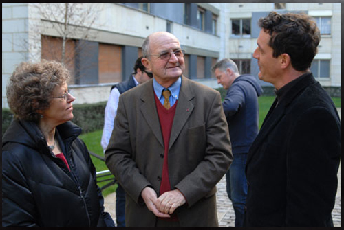 Leslie with General Letty of COMETA and James Fox in Paris, Jan 2008. (image credit: www.iknowwhatisawthemovie.com)