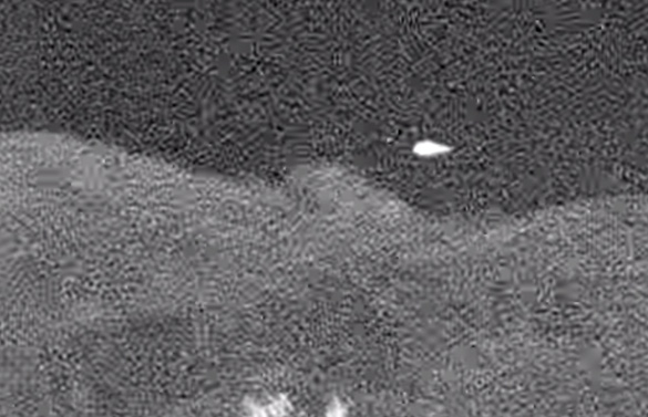 Still image from the black and white night vision UFO video. (Credit: Gene Coleman)