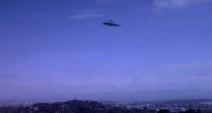 UFO photographed in CA? (Credit: Tom Young/WMFD)