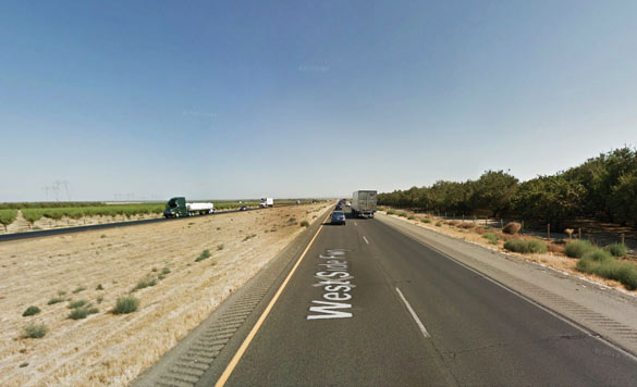 The witness saw the low flying object while driving southbound along Highway 5 near Coalinga, CA. )Credit: Google.)