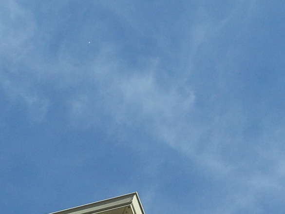 UFO spotted over Colorado Springs, CO on October 3, 2014. MUFON Case #60329. (Credit: MUFON)