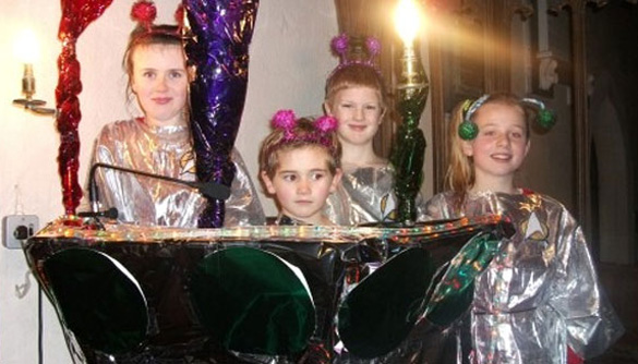 Students at Burrington Primary School performing "Christmas With the Aliens" in 2013. (Credit: Burrington Primary School)