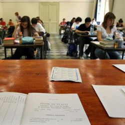 Nation-wide Italian exam includes essay questions on ETs and UFOs