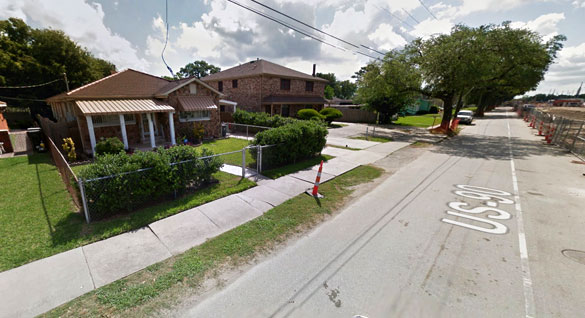 The witness was 8 years old in 1967 when a triangle-shaped UFO was seen hovering over a neighbor’s garage. Pictured: Street scene in Jefferson, LA. (Credit: Google Maps)