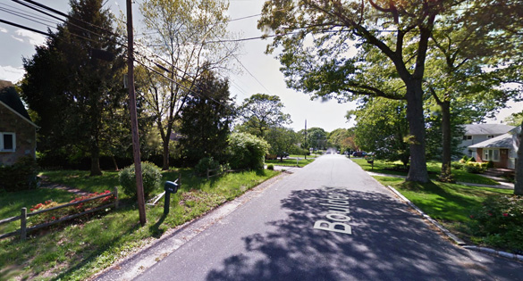 The witness saw the UFO just 500 feet away and under 500 feet, but was not able to shoot video until the object moved further away. Pictured: Ronkonkoma, NY. (Credit: Google Maps)