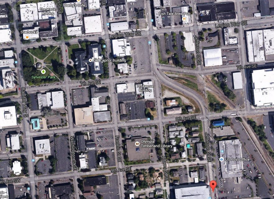 The witness continued to watch the object as he drove along Washington Street where it makes a loop in a northwest direction. (Credit: Google)