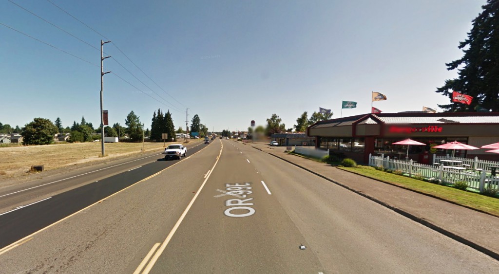 The witness said the lights were dim, but put off a haze or a slight glow. Pictured: Canby, Oregon. (Credit: Google)
