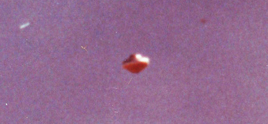Close-up of UFO photo taken in Mesa, AZ in 1972. (image credit: UFO Photo Archives)