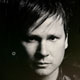 Rocker Tom Delonge shows off his UFO chops
