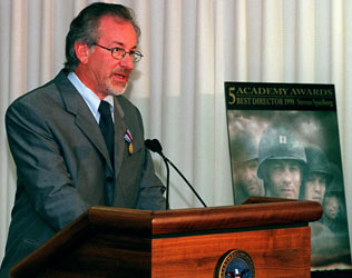 Steven Spielberg Pentagon 1999