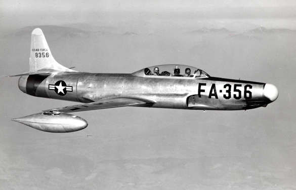 F-94 Starfire. One of the types of jets scrambled to intercept the unknown objects. (Credit: United States Air Force)
