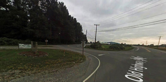 The Washington witness at Burlington got off I-5 to move toward where he saw a huge ball of light hovering just above the roadway. Image: The witness says two police cars were parked here where Kelleher Road and 99 meet - near where the UFO was seen. (Credit: Google)