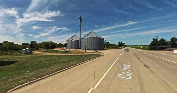 The witness said the object appeared to be about the size of a blimp, but it was not a blimp. Pictured: Currie, MN. (Credit: Google Maps)