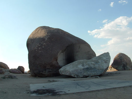 Giant Rock in 2008 with piece broken off.