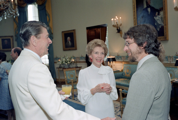 Steven Speilberg talking with Ronald and Nancy Reagan at the ET: The Extraterrestrial Screening event. (Credit: Ronald Reagan Presidential Library)