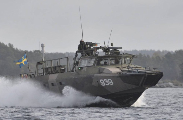 Sweden hunts a mysterious craft in the Baltic Sea. (Credit: Rex)