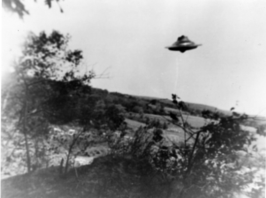 Forth UFO photo taken by Harold Trudel in Woonsocket, Rhode Island, June 10th, 1967. (image credit: Harold Trudel, August C. Roberts)