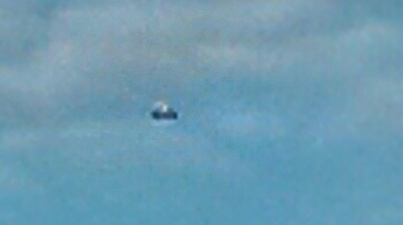 Close-up of UFO in 2nd photo. (Credit: MUFON)
