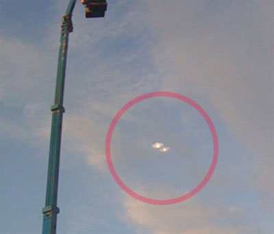 Two UFOs photographed in Kent (Credit: Ernestas Griksas/The Sun)