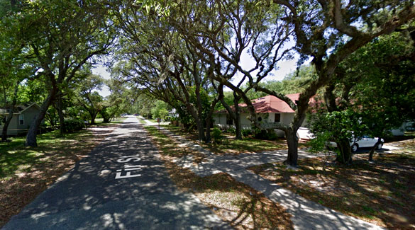 When the witness stepped out of his car, he noticed a ‘cloaked creature’ walking around the corner of the house from the backyard. Pictured: Fernandina Beach, FL. (Credit: Google)