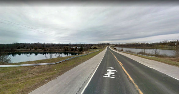 The witness and her son noticed a ‘fiery image’ just ahead of them that could not be identified. Pictured: Mexico, Missouri. (Credit: Google)