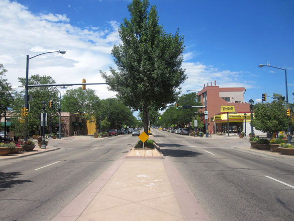 The object appeared to be cloaking itself. Pictured: Downtown Longmont, CO. (Credit: Wikimedia Commons)