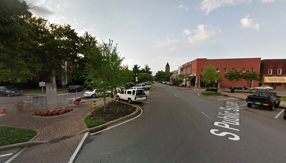 The witnesses thought it was odd that neither craft made any sound. Pictured: Murfreesboro, TN. (Credit: Google Maps)