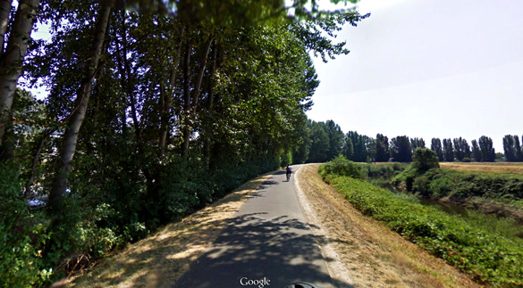The witness believes two other aircraft were reacting to the UFO. Pictured: Kent, Washington. (Credit: Google Maps)