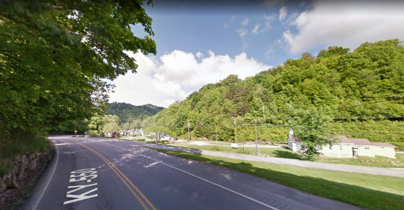 The witness reported that the object could have been as big as 300 feet. Pictured: Hindman, Kentucky. (Credit: Google)