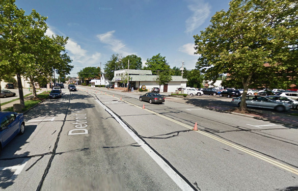 Two witnesses at the scene in Lakewood, OH, saw objects that seemed to be surrounded by water right before they disappeared on June 26, 2014. Pictured: Street scene in Lakewood. (Credit:  Google)