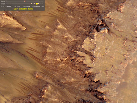 Image of the Martian surface (credit: NASA/JPL-Caltech/Univ. of Arizona)