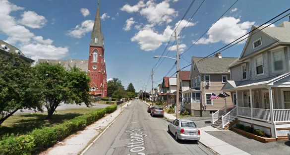 The witness and her husband saw the same UFO less than two years earlier at their previous farm house. Pictured: Street scene in Middletown, NY. (Credit: Google)